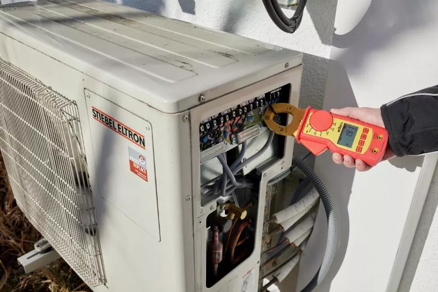 Pince Ampèremétrique WIHA Jusqu'à 1000 V AC Cat. IV + 2 Piles AAA Incluses - 45219