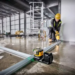 Niveau Laser Multiligne 3x360 XR 12V/18V DEWALT - DCE089NG18-XJ -OutilExpress Soldes Magasin dew00053 3 1