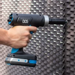 Riveteuse 18V SCELL IT Pour Ø2.4 - 4.8 Mm - Sans Batterie - E-005-BODY -OutilExpress Soldes Magasin e 005 riveteuse sur batterie element pour rivets aveugles 25 a 50mm 1 1